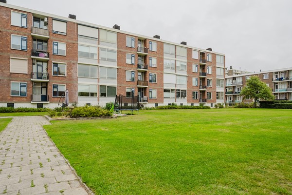Medium property photo - Aagje Dekenstraat 12C, 3202 VA Spijkenisse